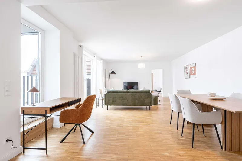 Wunderschöne 3-Zimmer Wohnung in Mitte - voll möbliert — photo 1